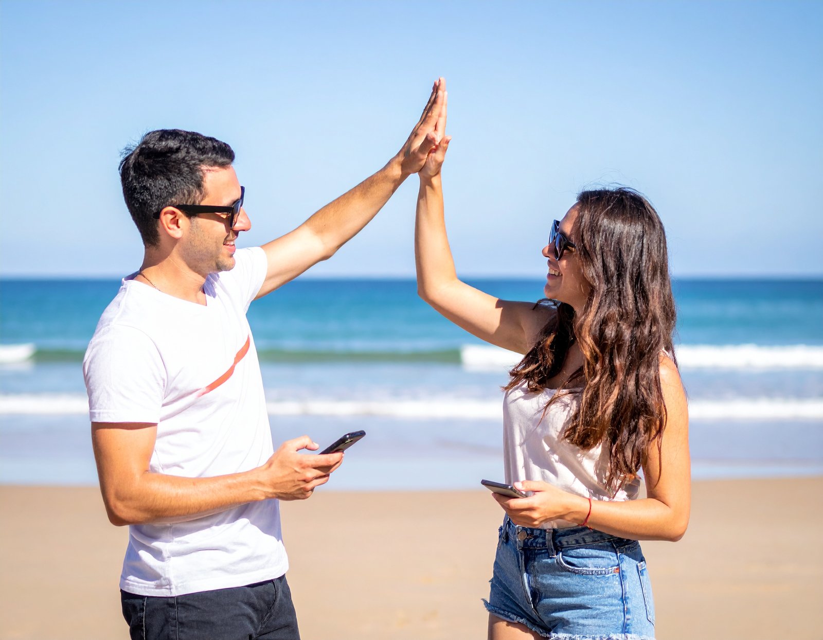 Travel Esims Area Shows Signarer to stay connected abroad