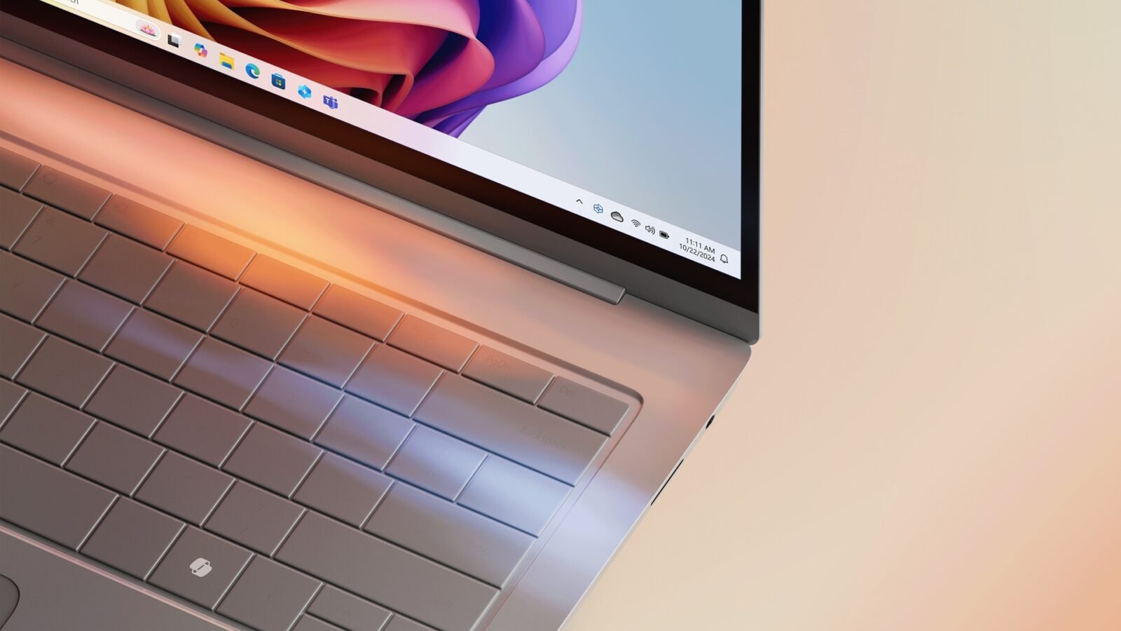 Microsoft Expands Exples Copilot + PC Lapup with New Laptop and Redesigned 12-inch Pro