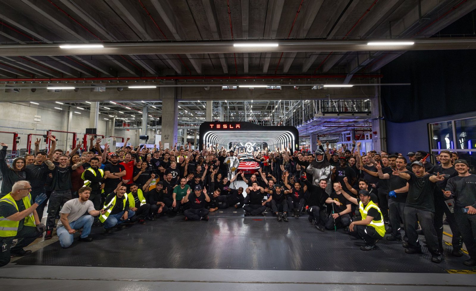 Tesla made 8 million vehicles, 226 days from the last million
