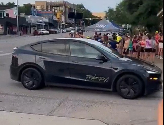 First Dren's Moldo Moldo Y Running FSD (Helded) in Austin Always of Landocator Wooocxi